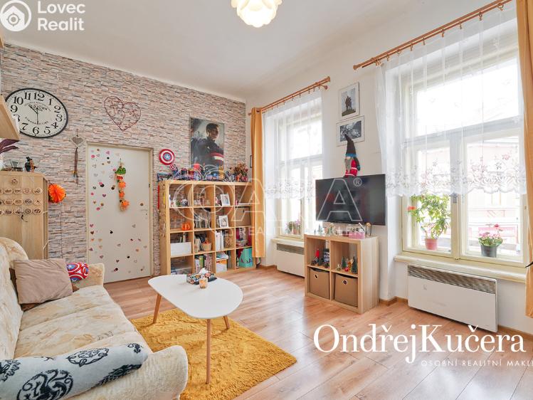 Prodej činžovního domu Kladno, Komenského 579 č. 10