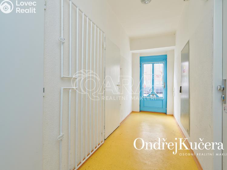 Sale apartment building Kladno, Komenského 579 č. 15