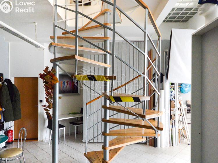 Prodej činžovního domu Kladno, Dr. Vrbenského 24 č. 10