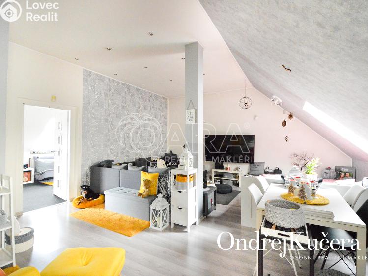 Продаж багатоквартирного будинку Kladno, Dr. Vrbenského 24 č. 7