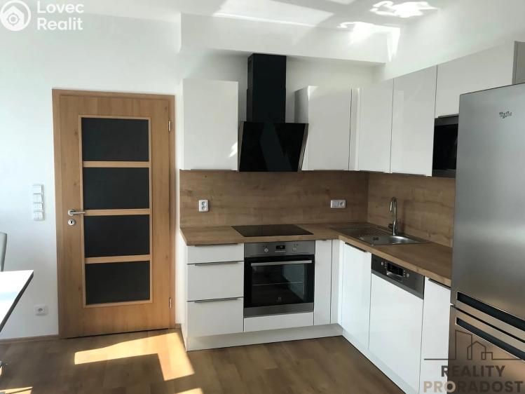 Rent apartment 2+KK Praha, Lovosická č. 2