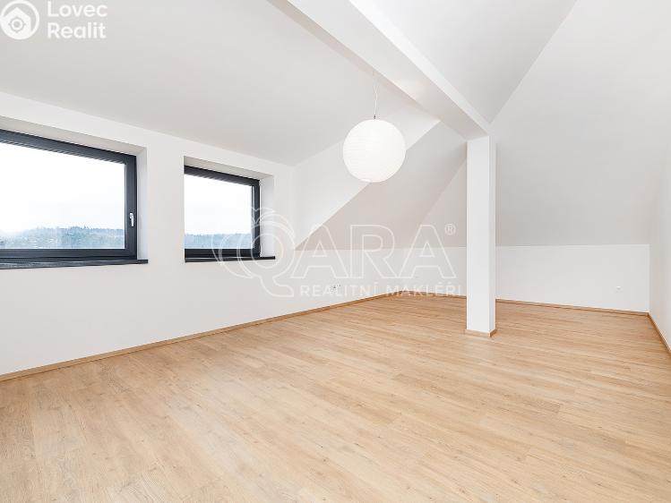 Prodej vícegeneračního domu Chocerady č. 23