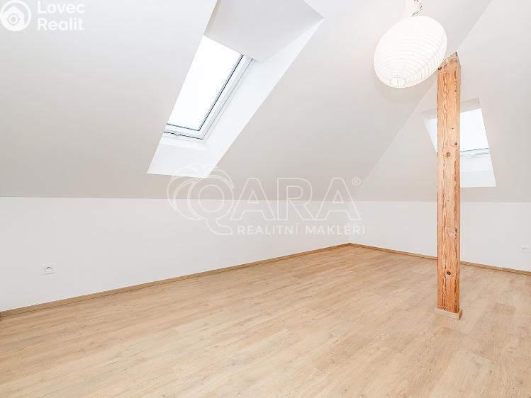 Prodej vícegeneračního domu Chocerady č. 25