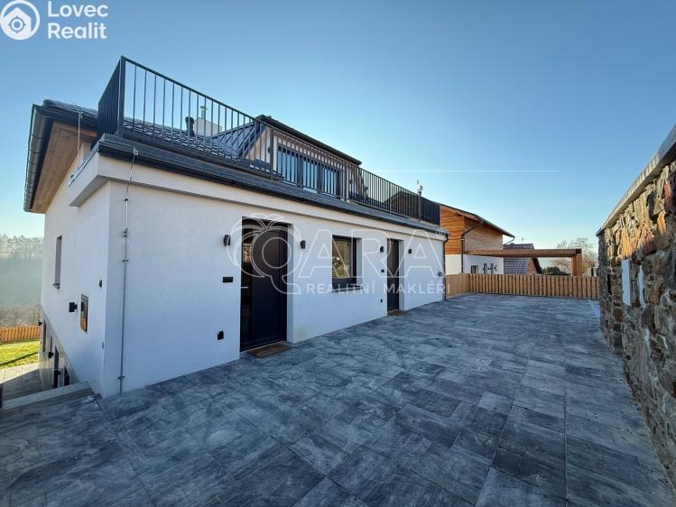 Prodej vícegeneračního domu Chocerady č. 27