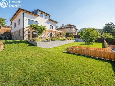 Prodej vícegeneračního domu Chocerady č. 1