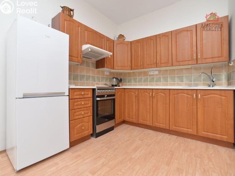 Pronájem bytu 2+KK Milovice, Kaštanová 670 č. 2