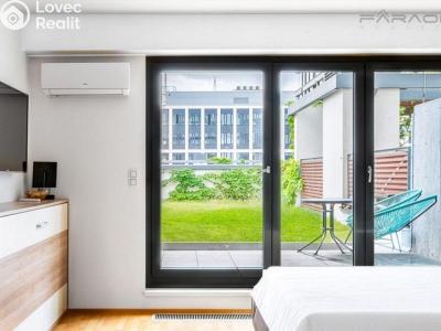 Sale apartment 1+KK Praha, Olšanská č. 3