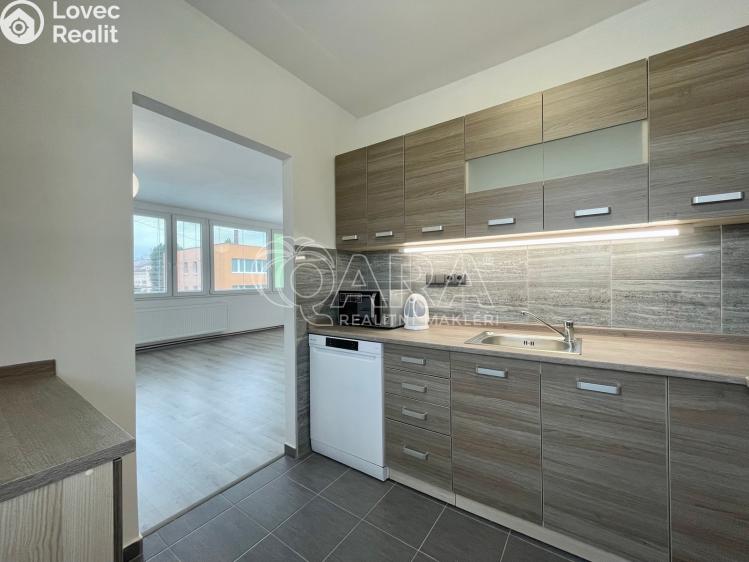 Pronájem bytu 3+KK Kladno, Dlouhá č. 2