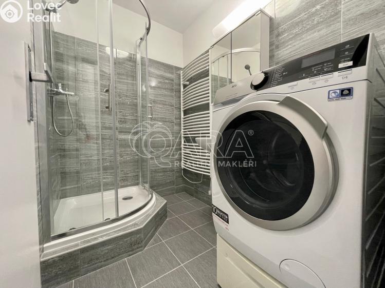 Pronájem bytu 3+KK Kladno, Dlouhá č. 10