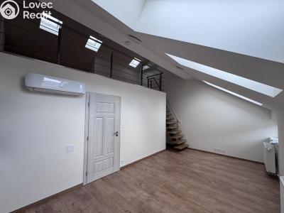 Pronájem bytu 3+KK Praha, Na Petynce č. 2