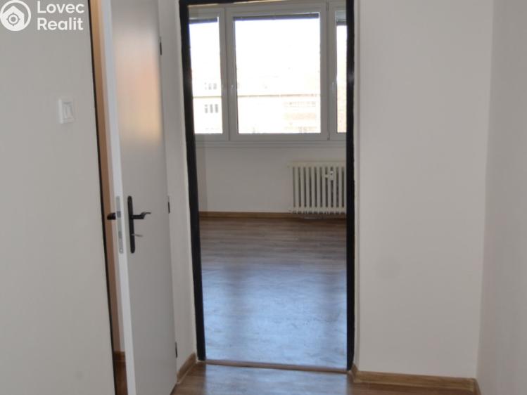 Pronájem bytu 4+KK Praha, Počernická č. 6