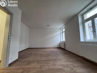 Pronájem bytu 2+KK Praha, Na Petynce č. 1