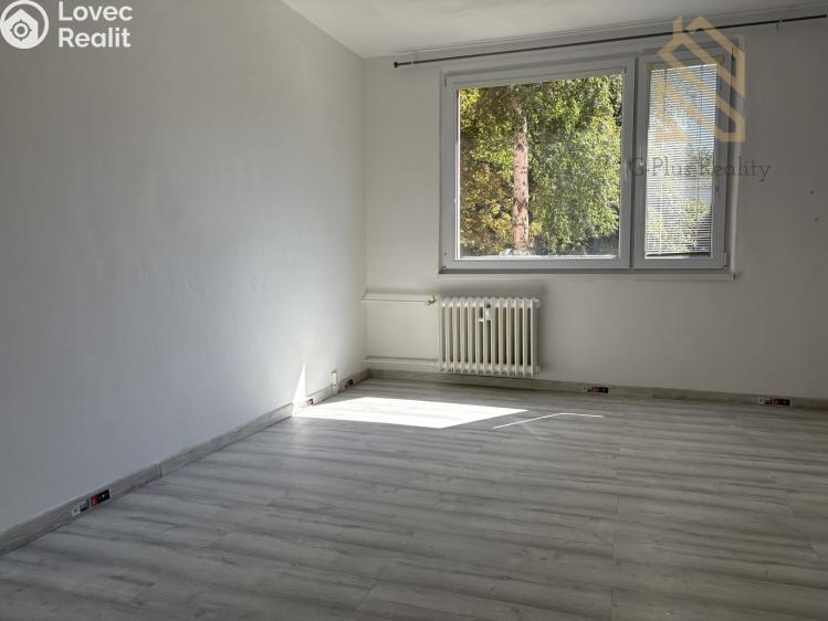 Pronájem bytu 3+1 Bílina, Sídliště Za Chlumem 719 č. 3