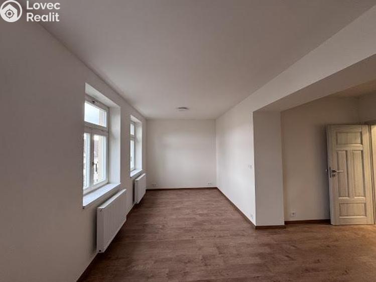 Pronájem bytu 1+KK Praha, Na Petynce č. 7