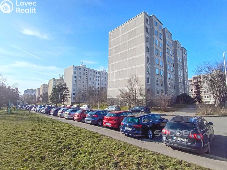 Pronájem bytu 1+KK Praha, Petržílova č. 8