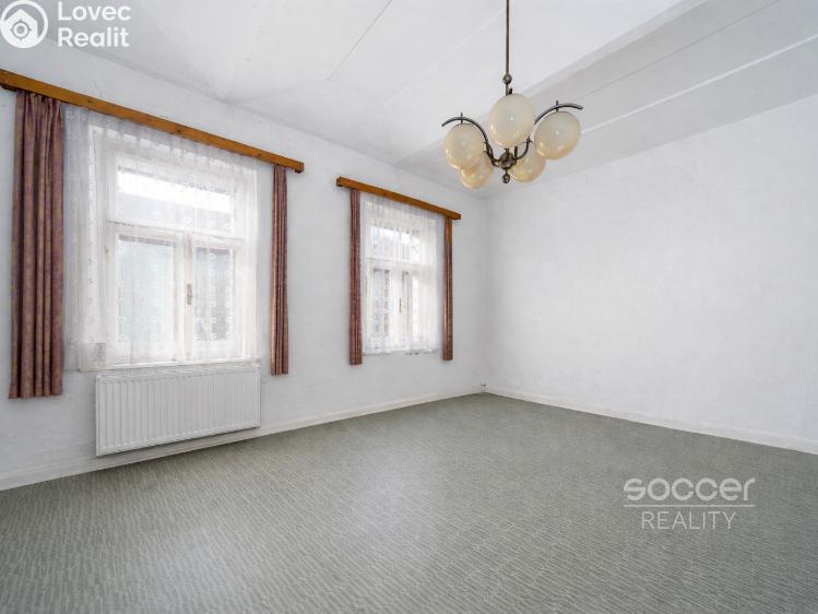 Prodej rodinného domu Kly č. 15