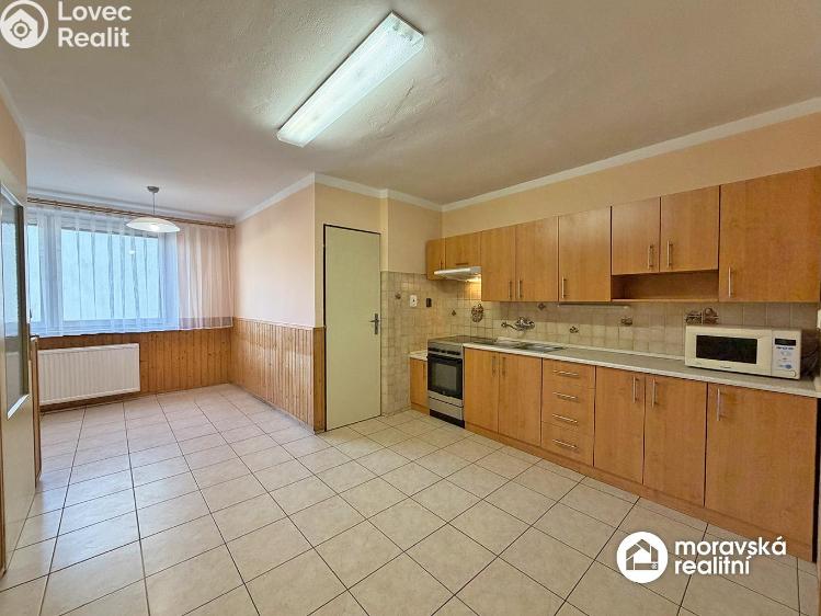 Prodej rodinného domu Neslovice, Zahrádky 138 č. 2