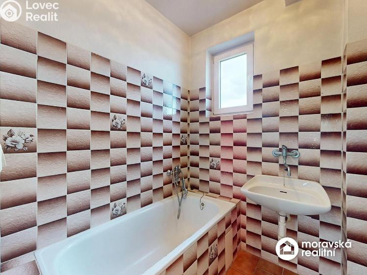 Prodej rodinného domu Neslovice, Zahrádky 138 č. 37