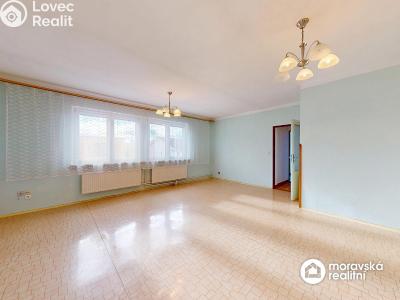 Prodej rodinného domu Neslovice, Zahrádky 138 č. 5