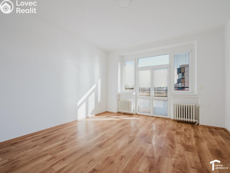 Pronájem bytu 2+1 Pardubice, Sukova třída 1935 č. 8