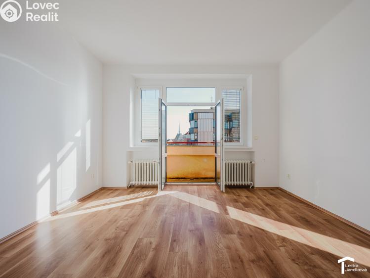 Pronájem bytu 2+1 Pardubice, Sukova třída 1935 č. 9