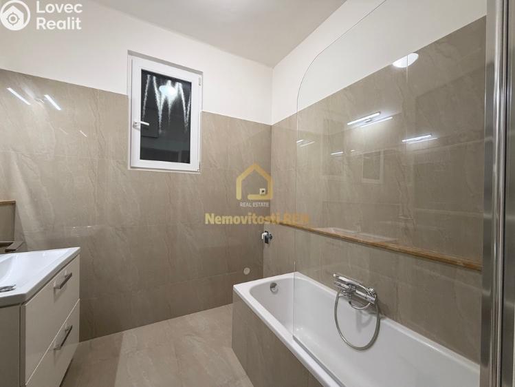 Pronájem bytu 3+1 Ostrava, Veleslavínova č. 2