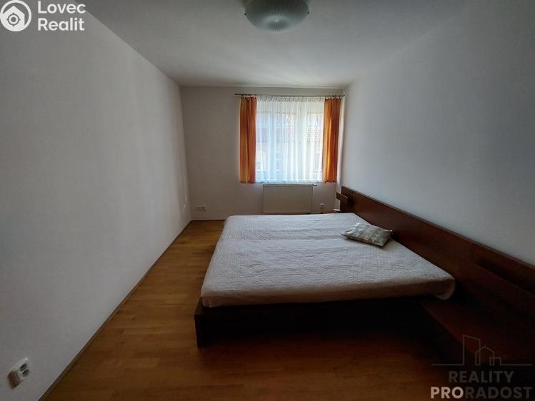 Pronájem bytu 2+KK Praha, Benická č. 12