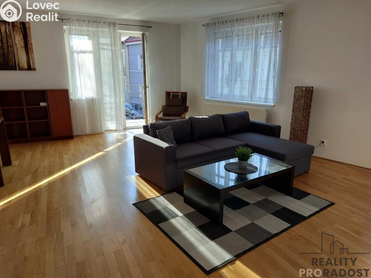 Оренда квартири 2+KK Praha, Benická č. 3