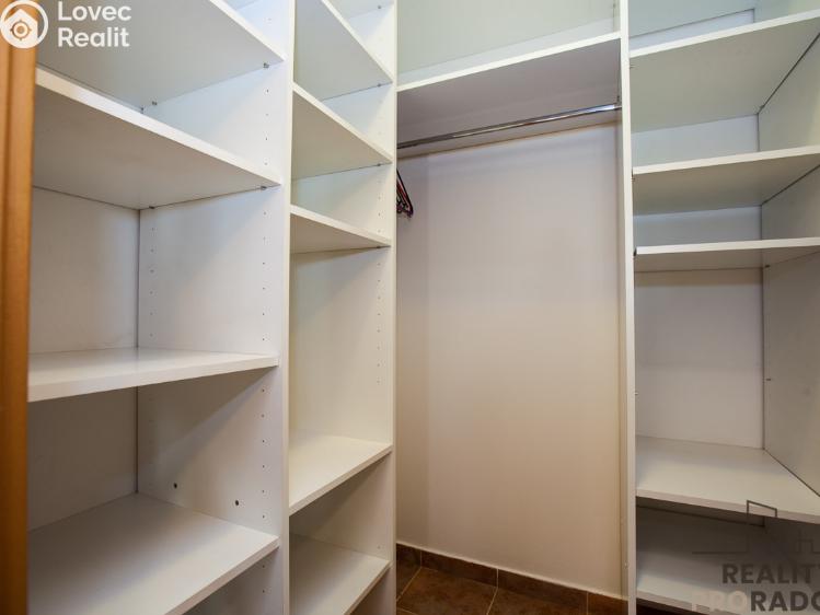 Оренда квартири 2+KK Praha, Benická č. 22