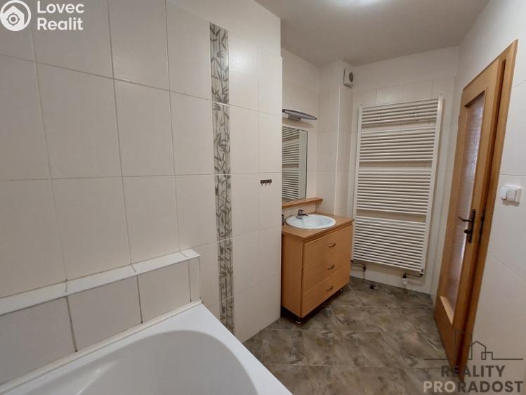 Pronájem bytu 2+KK Praha, Benická č. 17