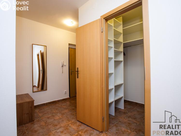 Pronájem bytu 2+KK Praha, Benická č. 21