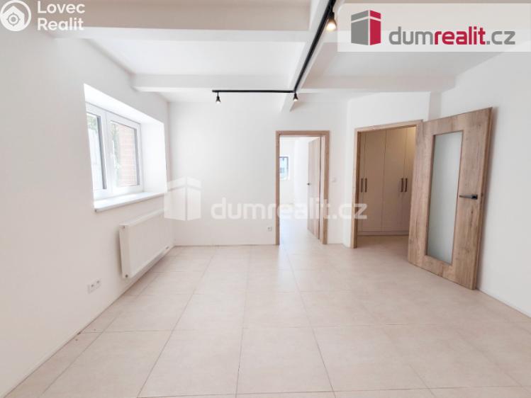 Pronájem bytu 2+KK Praha 4, Nad pískovnou č. 3