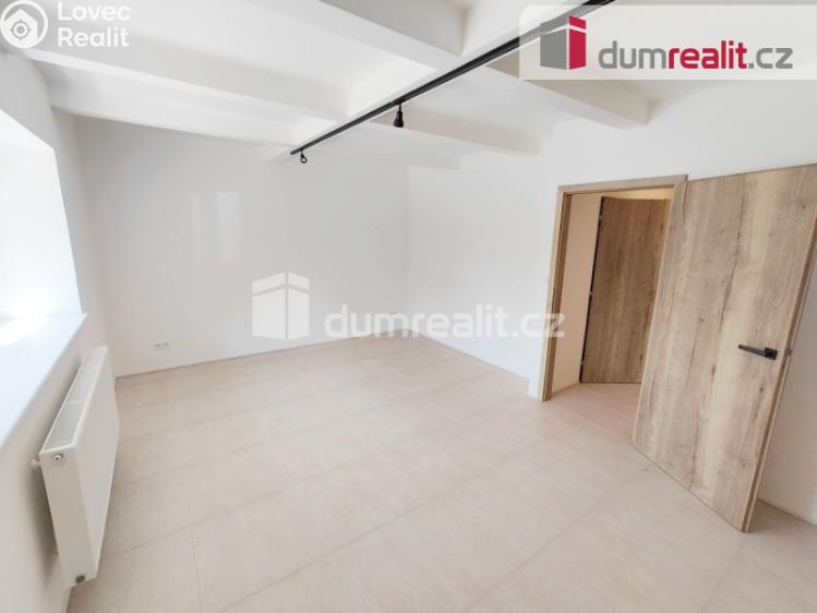 Pronájem bytu 2+KK Praha 4, Nad pískovnou č. 7