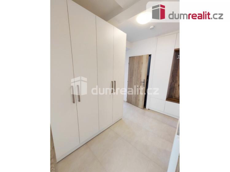 Pronájem bytu 2+KK Praha 4, Nad pískovnou č. 12