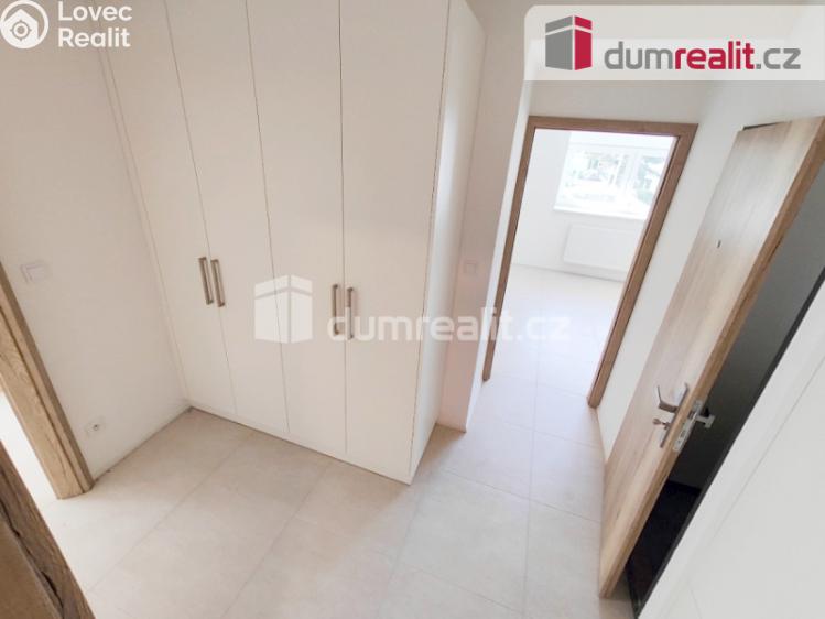 Pronájem bytu 2+KK Praha 4, Nad pískovnou č. 13