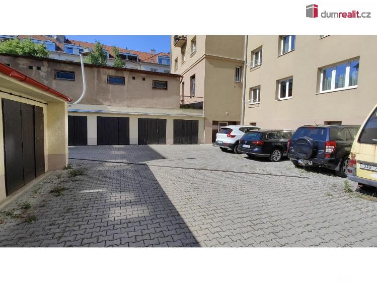 Pronájem garáže Praha 6, K lánu č. 5