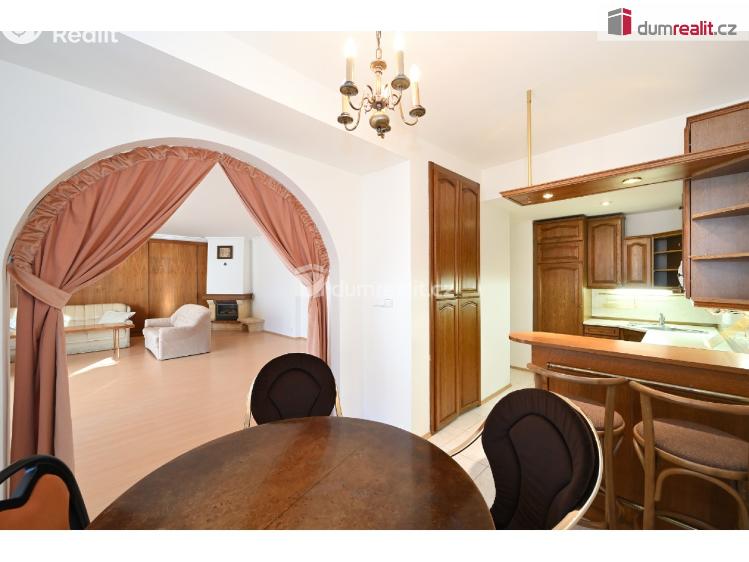 Prodej bytu 3+1 Praha 5, náměstí Josefa Machka č. 14