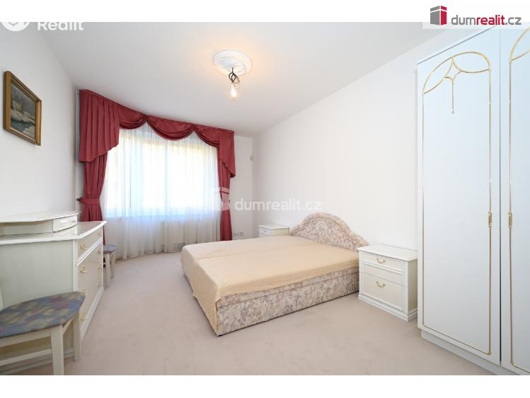 Prodej bytu 3+1 Praha 5, náměstí Josefa Machka č. 15