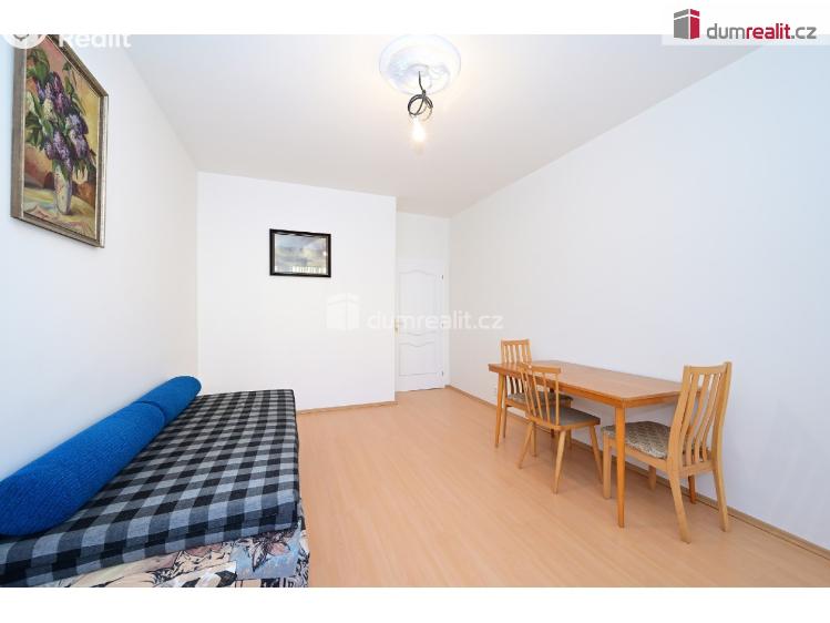 Prodej bytu 3+1 Praha 5, náměstí Josefa Machka č. 18