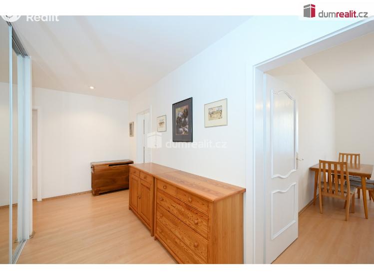 Prodej bytu 3+1 Praha 5, náměstí Josefa Machka č. 19