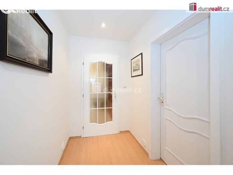 Prodej bytu 3+1 Praha 5, náměstí Josefa Machka č. 21