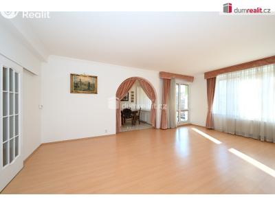 Prodej bytu 3+1 Praha 5, náměstí Josefa Machka č. 4