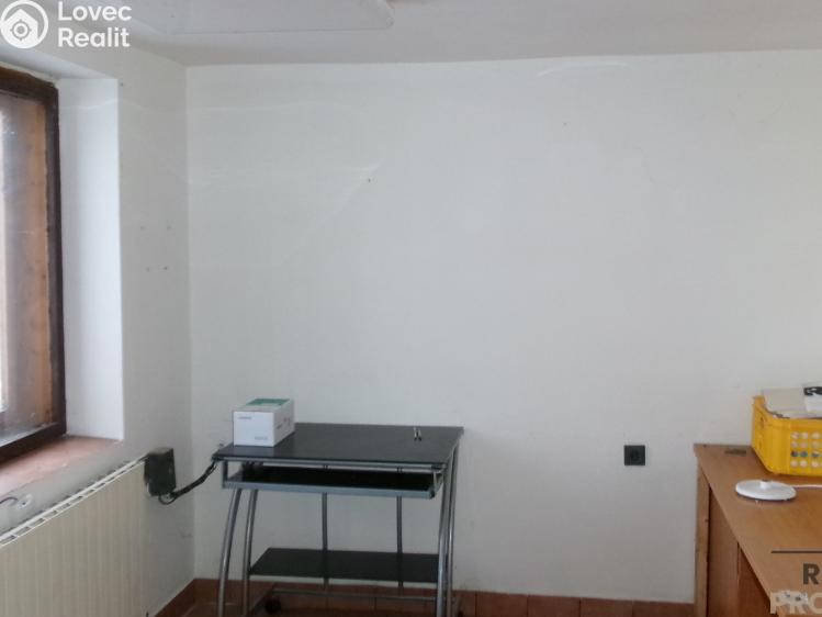 Rent production hall Střelice č. 9