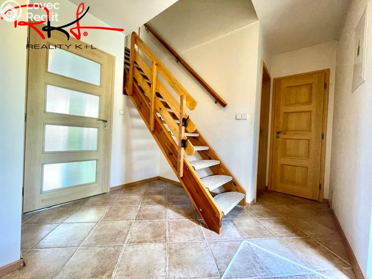 Pronájem rodinného domu Kosmonosy, Pod Oborou č. 13