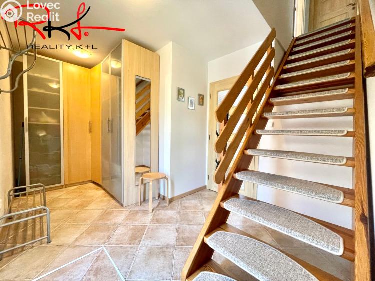 Pronájem rodinného domu Kosmonosy, Pod Oborou č. 15