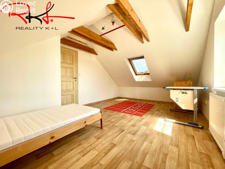 Pronájem rodinného domu Kosmonosy, Pod Oborou č. 18