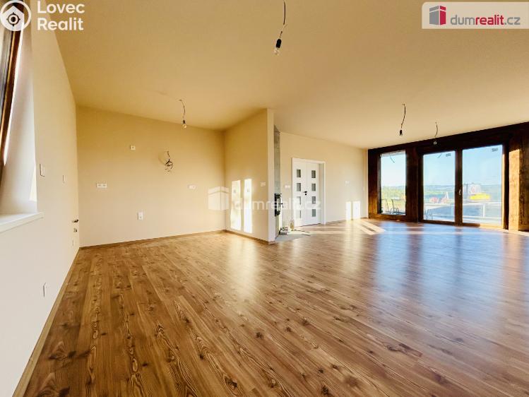 Prodej rodinného domu Zvěstov č. 4