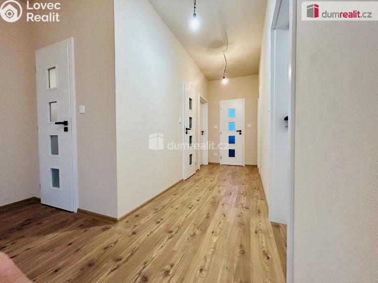 Prodej rodinného domu Zvěstov č. 16