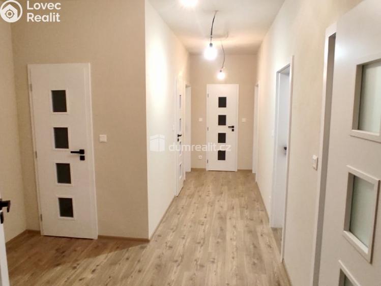 Prodej rodinného domu Zvěstov č. 26