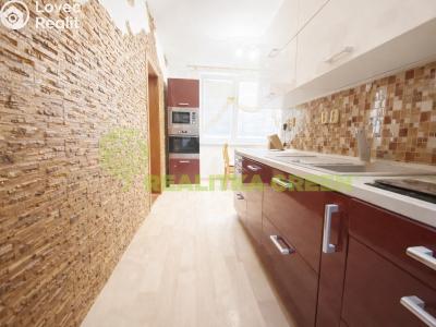 Pronájem bytu 3+1 Vsetín, U Huti 1838 č. 1